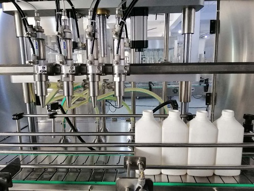 食用油灌裝機(jī)屢次調(diào)試不見好轉(zhuǎn)？那是因?yàn)槟銢]有盤對(duì)他