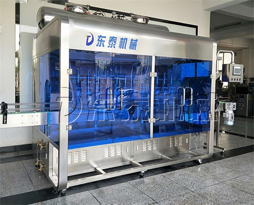全自動食用油灌裝機日常維護別放松，東泰替你把關(guān)